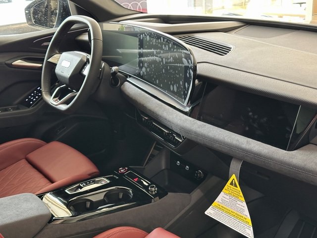 2025 Audi SQ6 e-tron Prestige Image 12 of 29