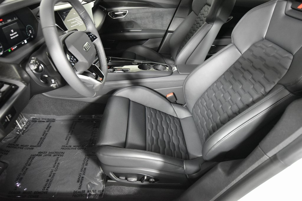 Vehicle image 9 of 19