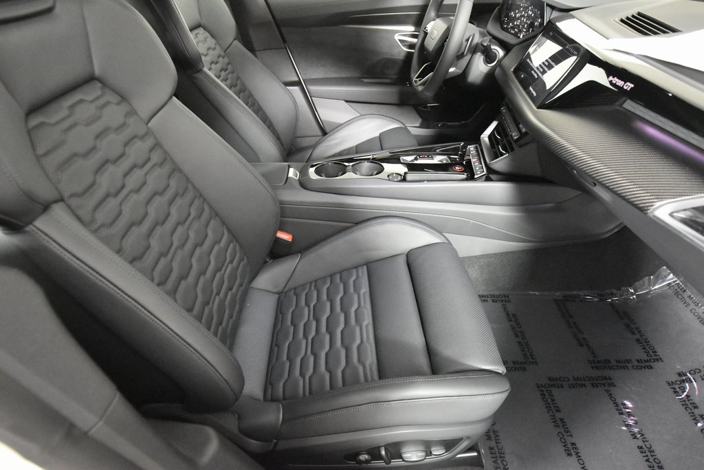 Vehicle image 12 of 19