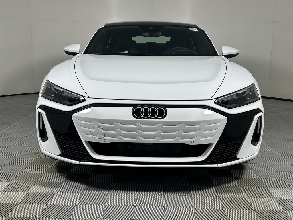 Vehicle image 4 of 19