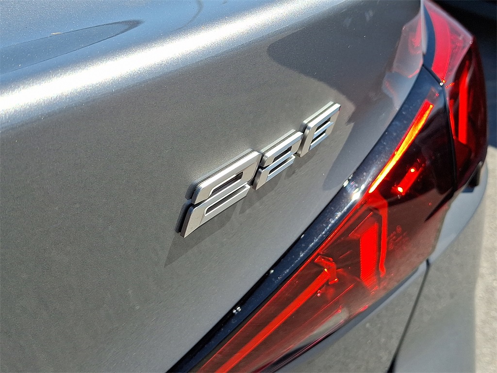 2025 BMW 2 Series 228 xDrive Image 16 of 18