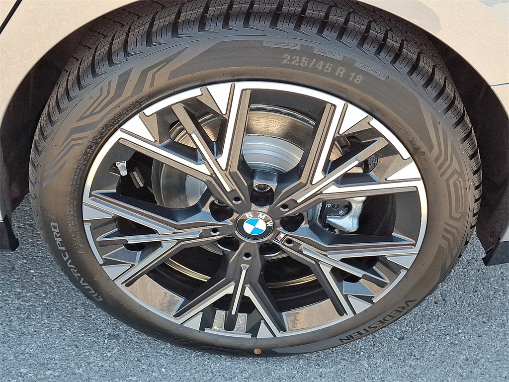 2025 BMW 2 Series 228 xDrive Image 5 of 18