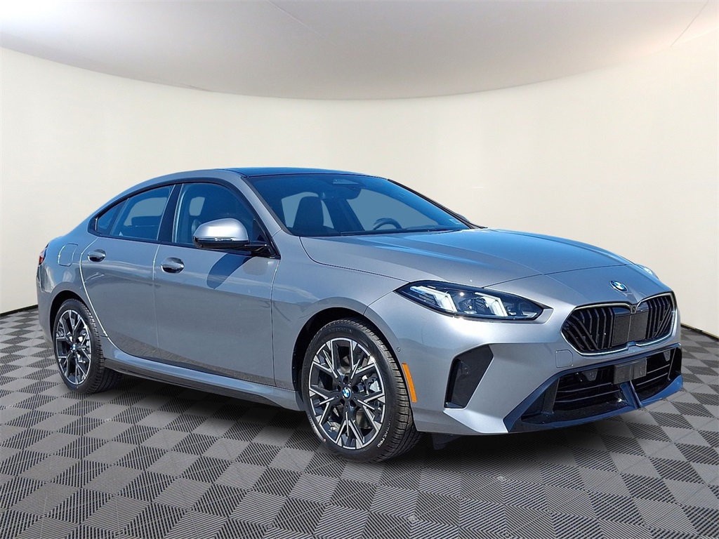 2025 BMW 2 Series 228 xDrive Image 2 of 18