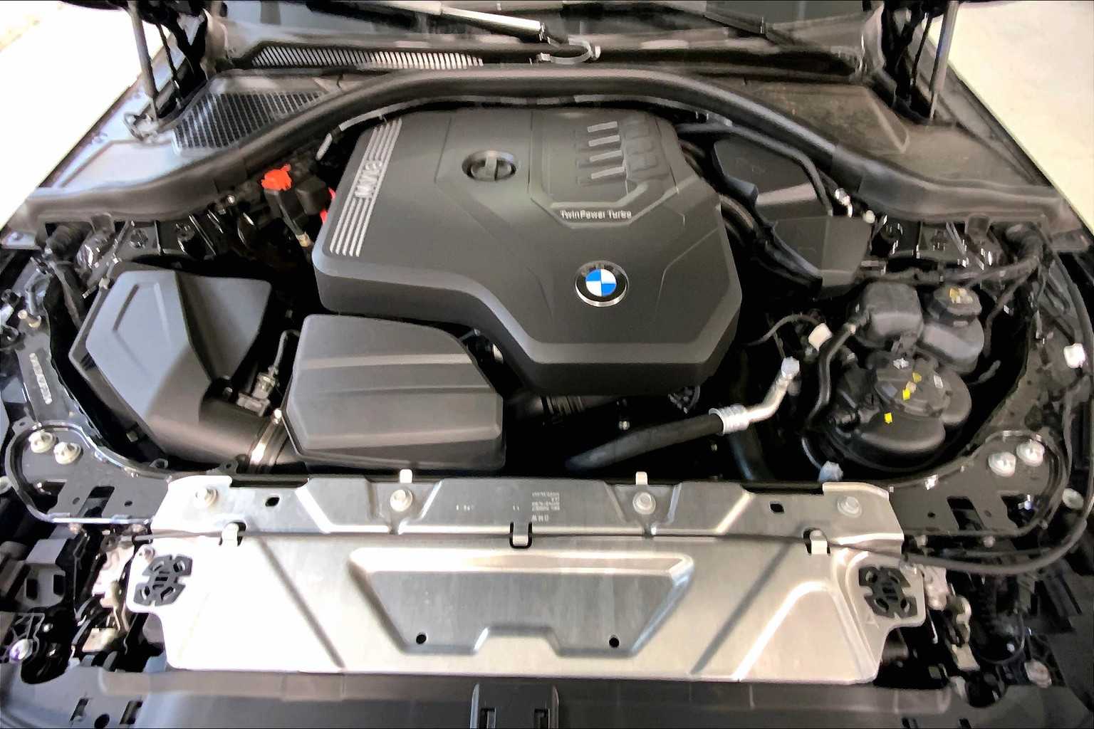 Vehicle image 6 of 22