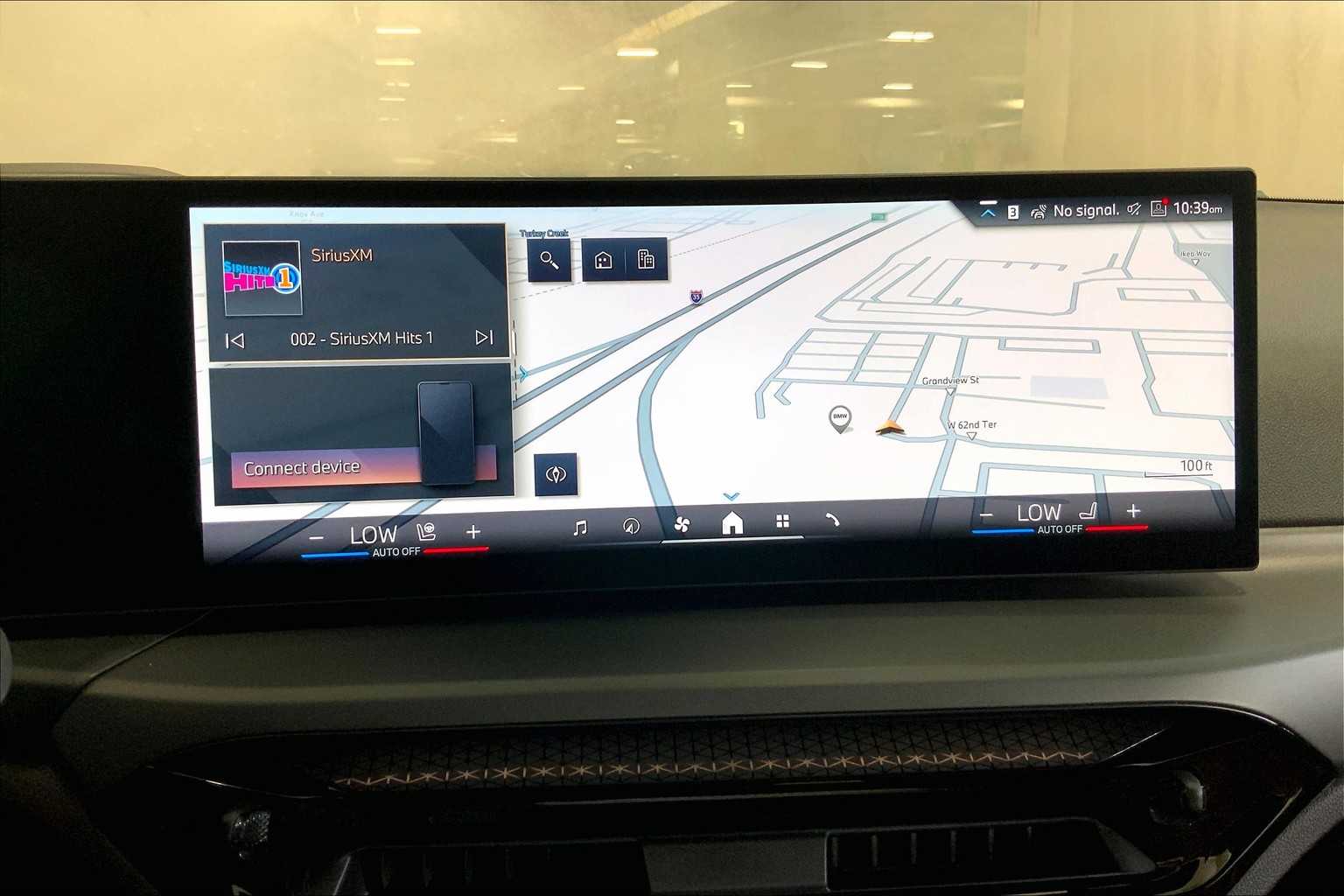 Vehicle image 12 of 22