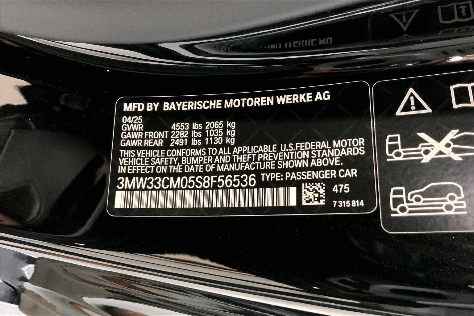 Vehicle image 18 of 22