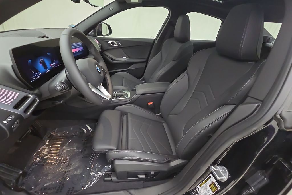 Vehicle image 12 of 30