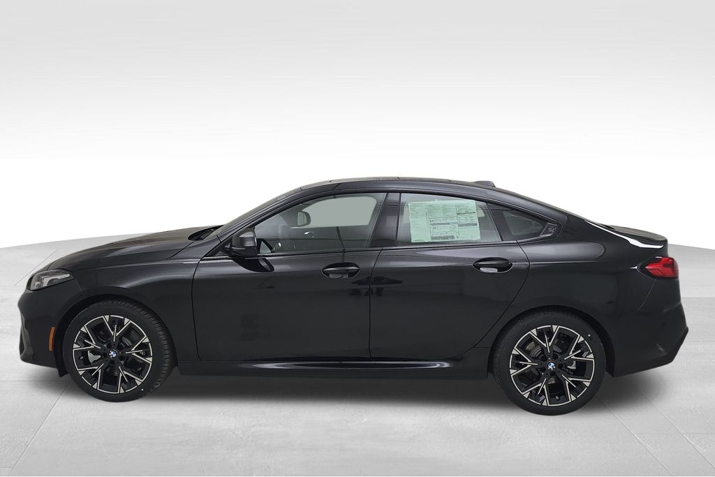 Vehicle image 9 of 30