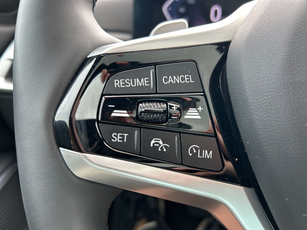 Vehicle image 20 of 50