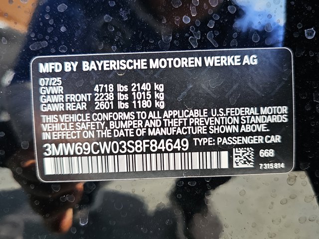 2025 BMW 3 Series 330i Image 31 of 36