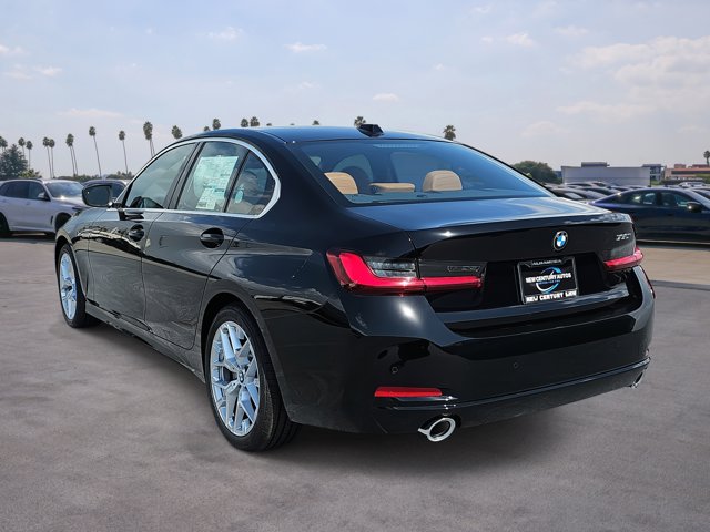 2025 BMW 3 Series 330i Image 7 of 36