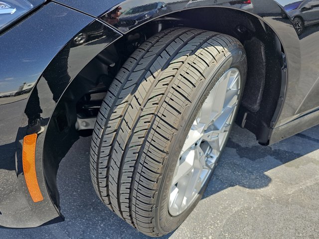 2025 BMW 3 Series 330i Image 11 of 36