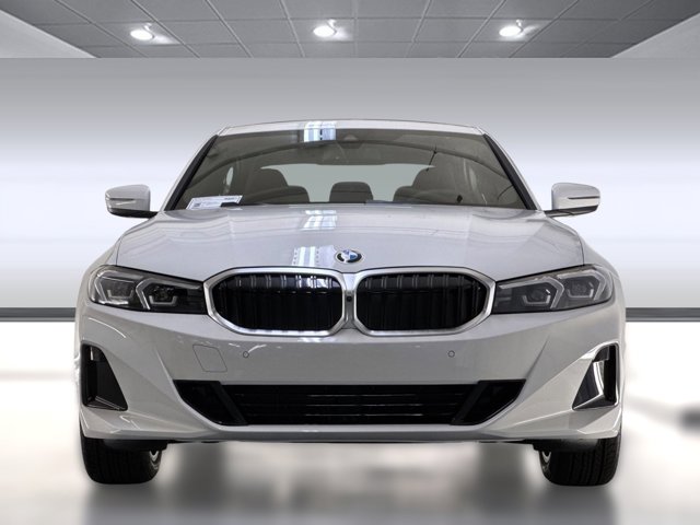 2025 BMW 3 Series 330i Image 2 of 29