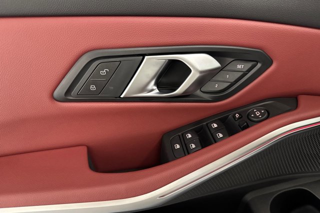 2025 BMW 3 Series 330i Image 20 of 29