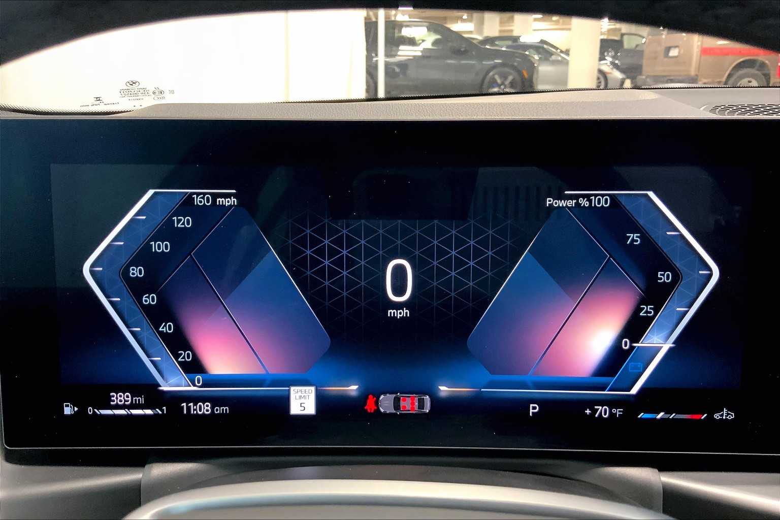 Vehicle image 20 of 22