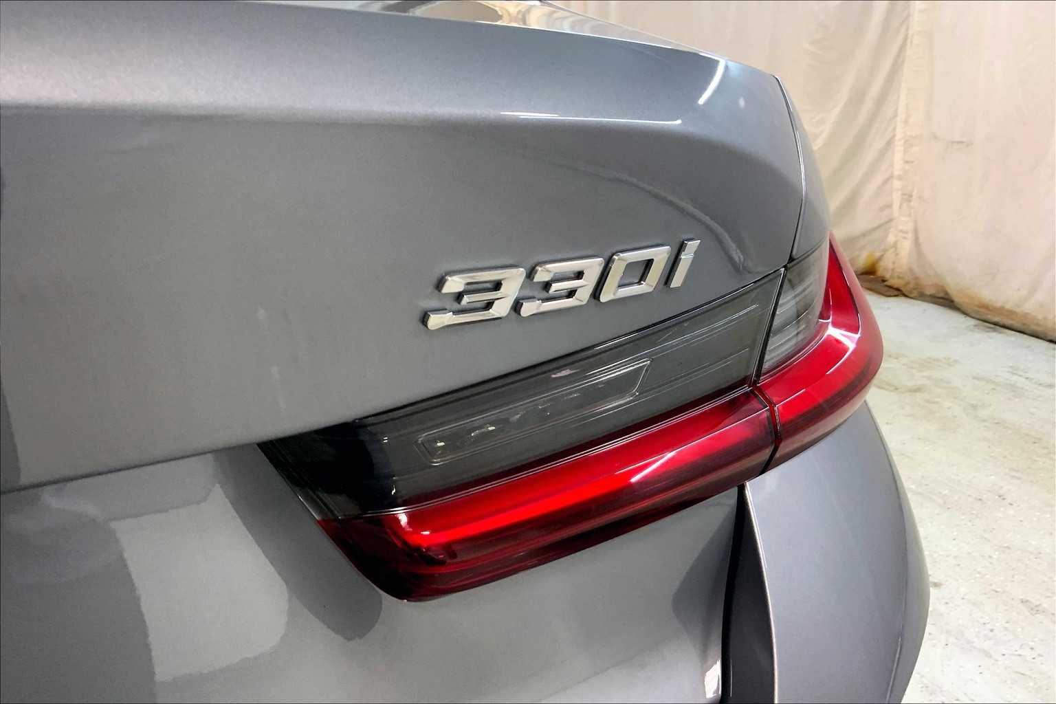 Vehicle image 22 of 22
