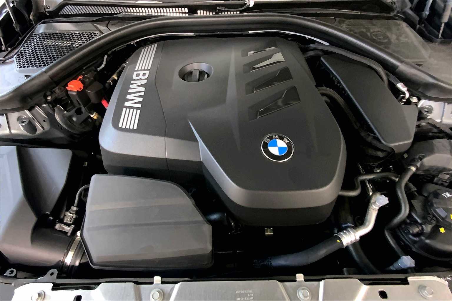 Vehicle image 6 of 22