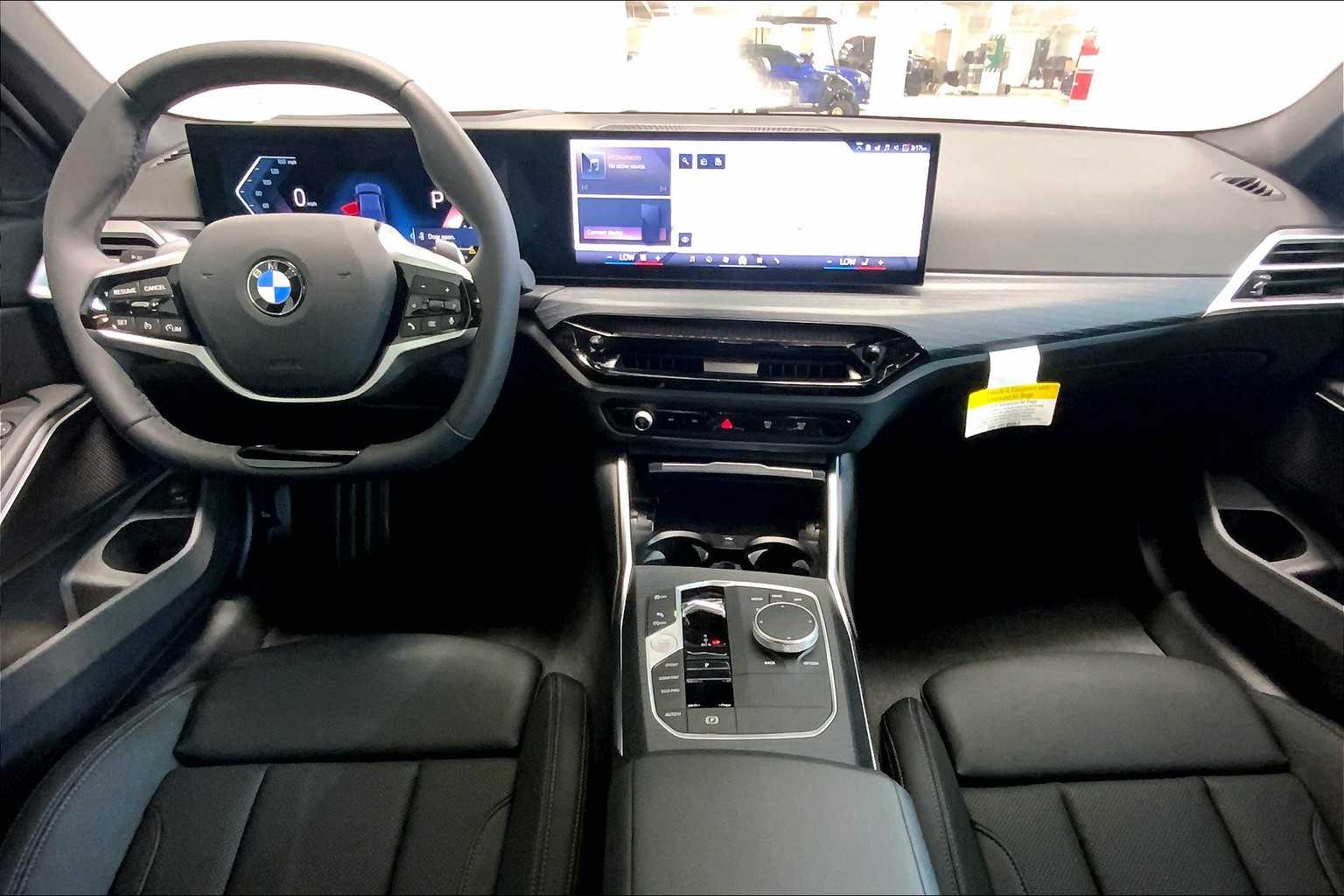 Vehicle image 9 of 22