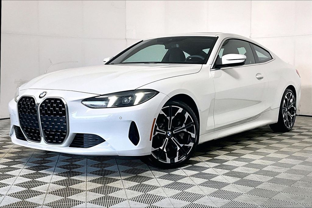 2025 BMW 4 Series 430i Image 1 of 34