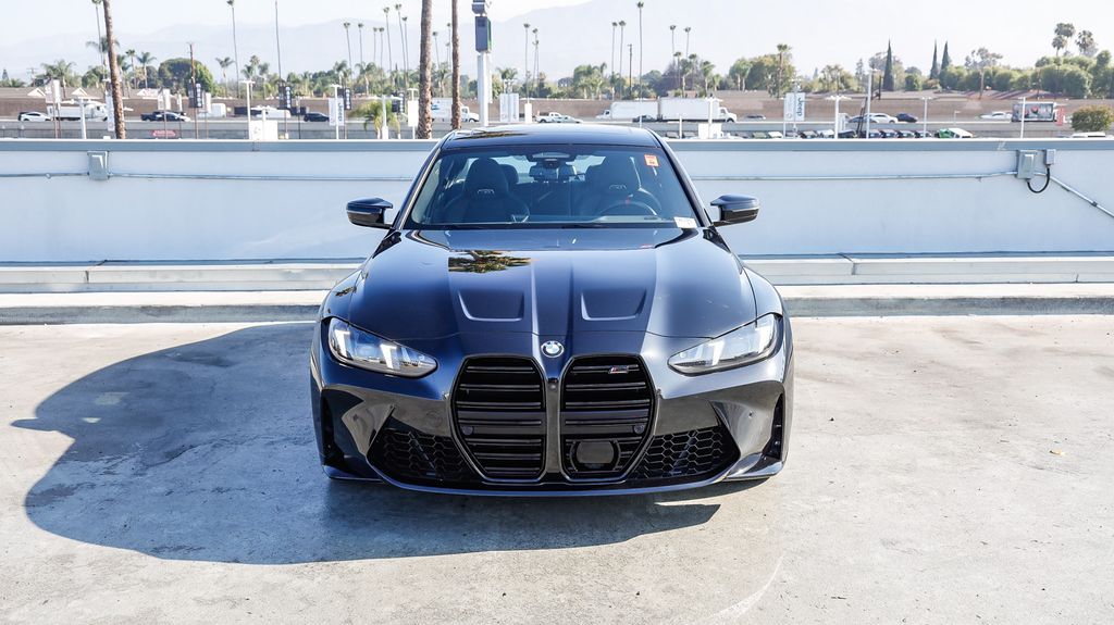 2025 BMW M3 Competition xDrive Image 2 of 32