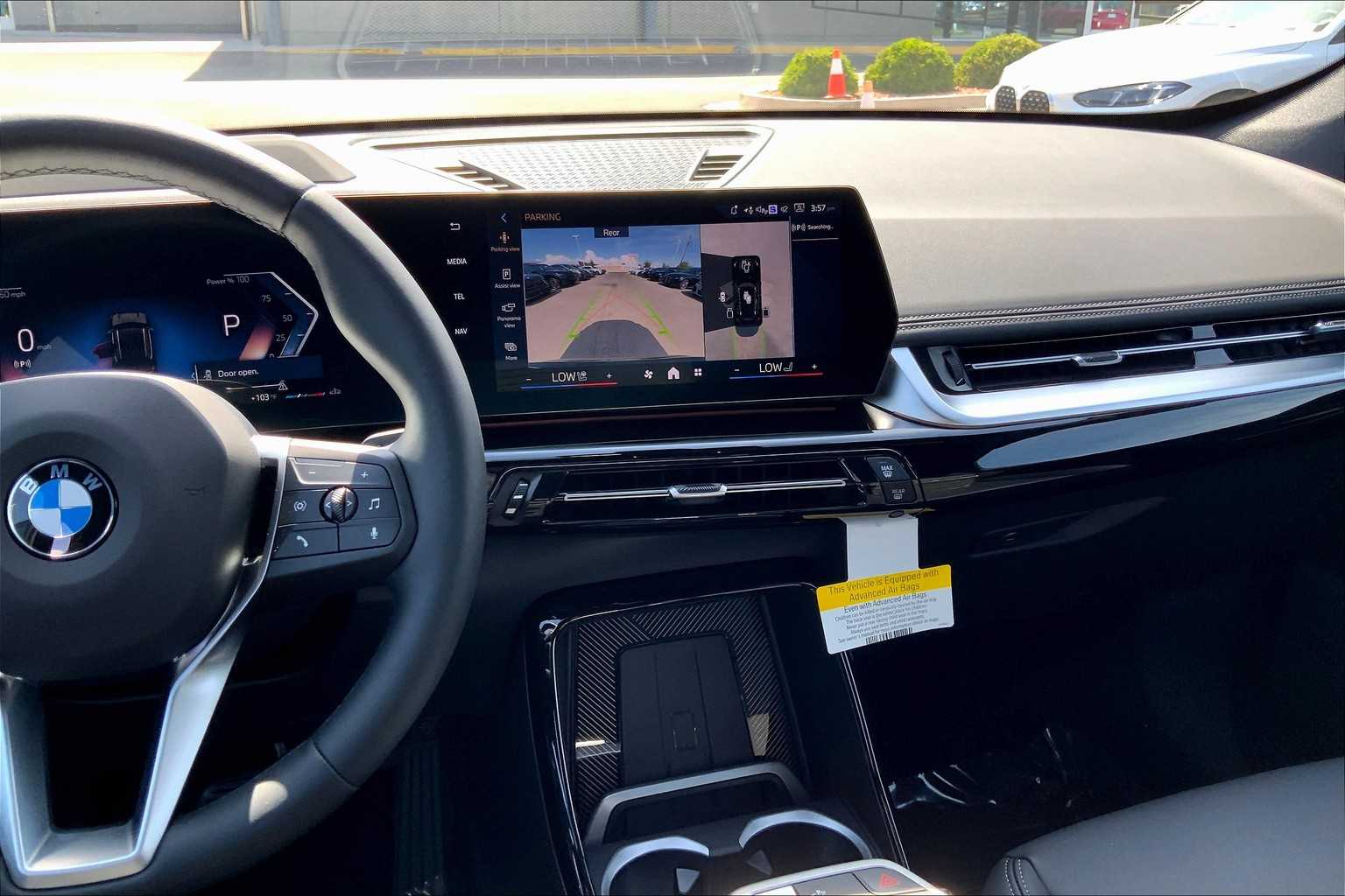 Vehicle image 6 of 19