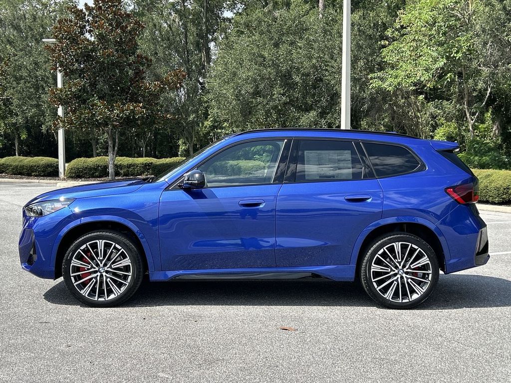 2025 BMW X1 xDrive28i Image 10 of 30
