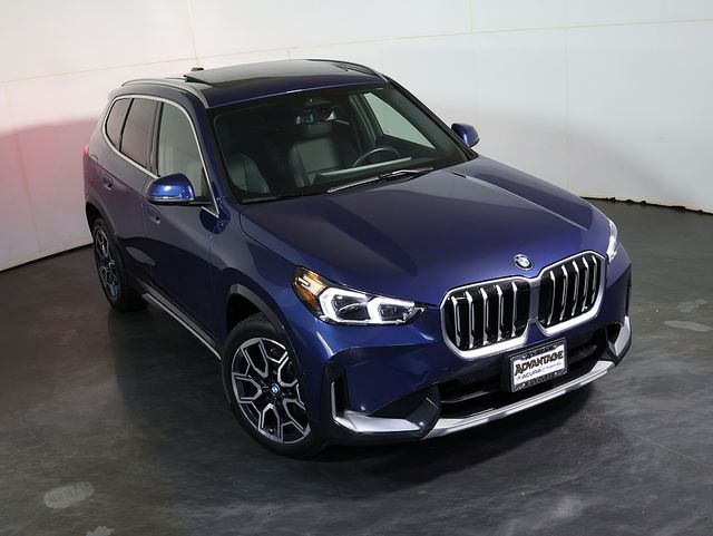 2025 BMW X1 xDrive28i Image 3 of 39