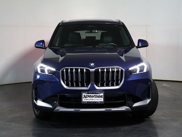 2025 BMW X1 xDrive28i Image 2 of 39