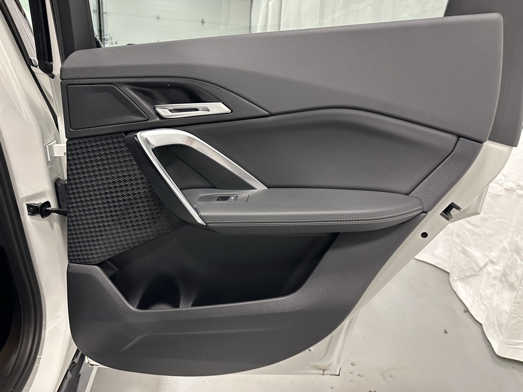 2025 BMW X1 xDrive28i Image 51 of 66