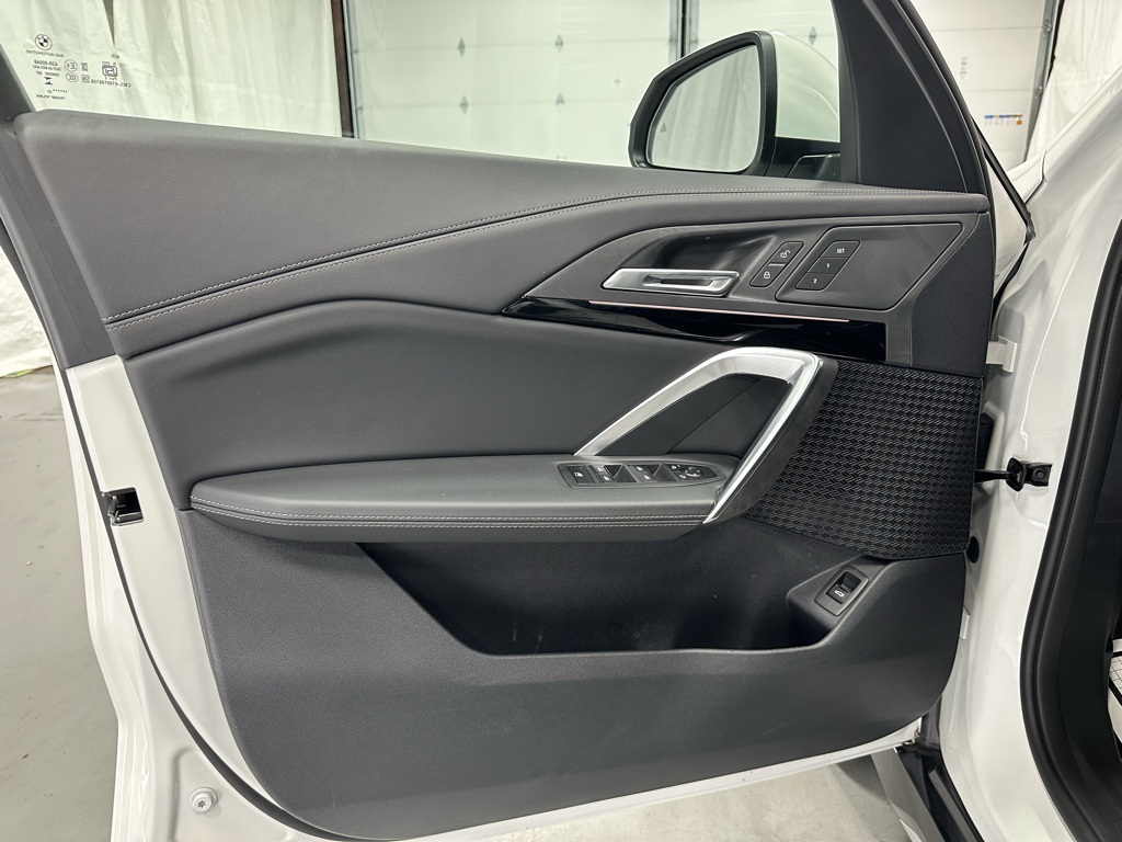 2025 BMW X1 xDrive28i Image 48 of 66