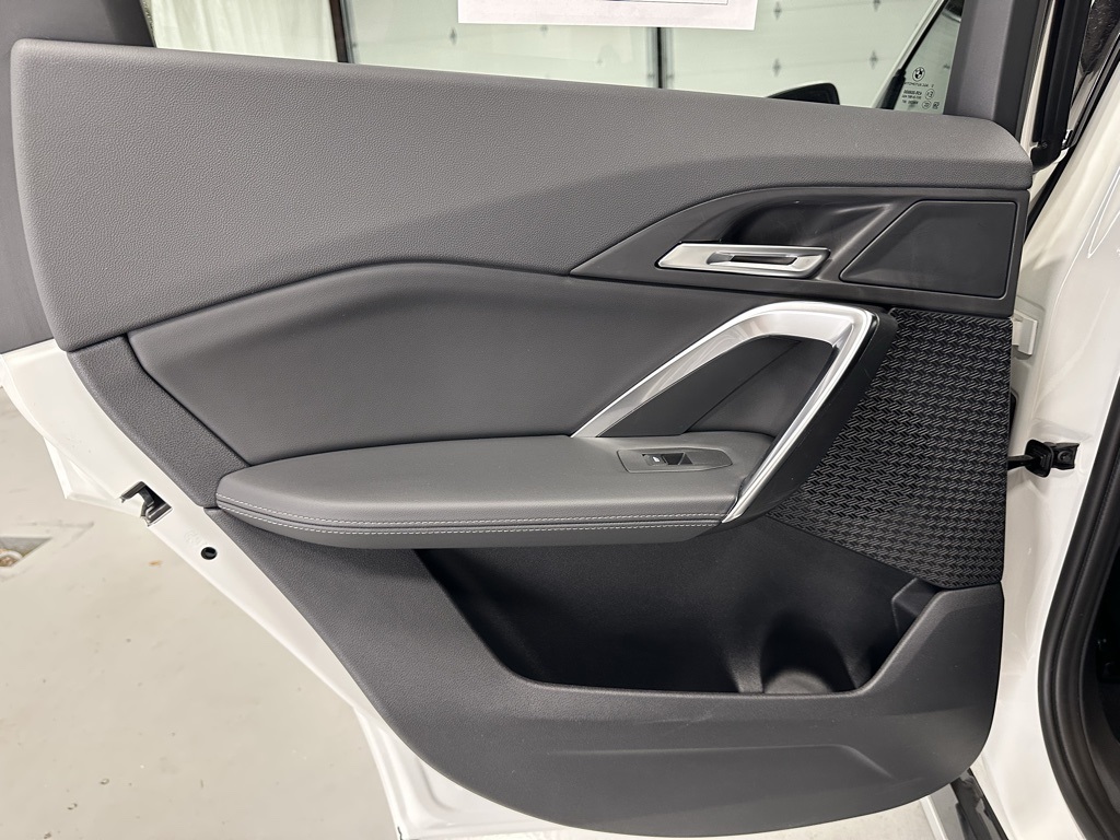 2025 BMW X1 xDrive28i Image 49 of 66