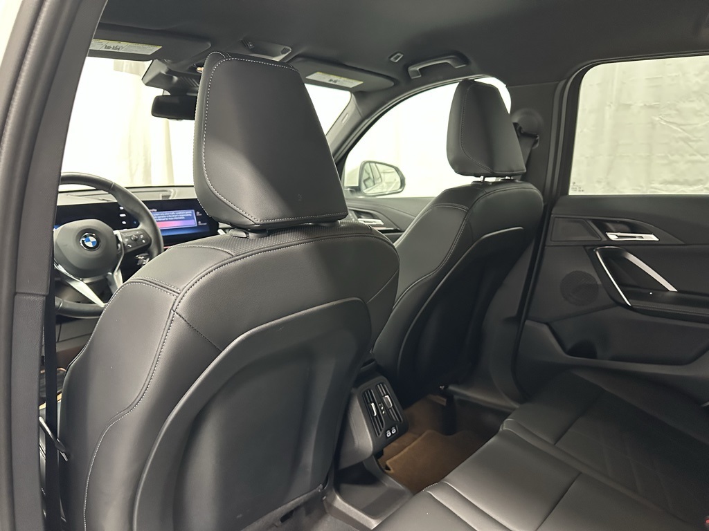 2025 BMW X1 xDrive28i Image 25 of 66