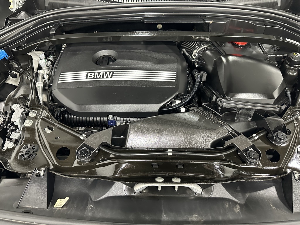 2025 BMW X1 xDrive28i Image 8 of 66