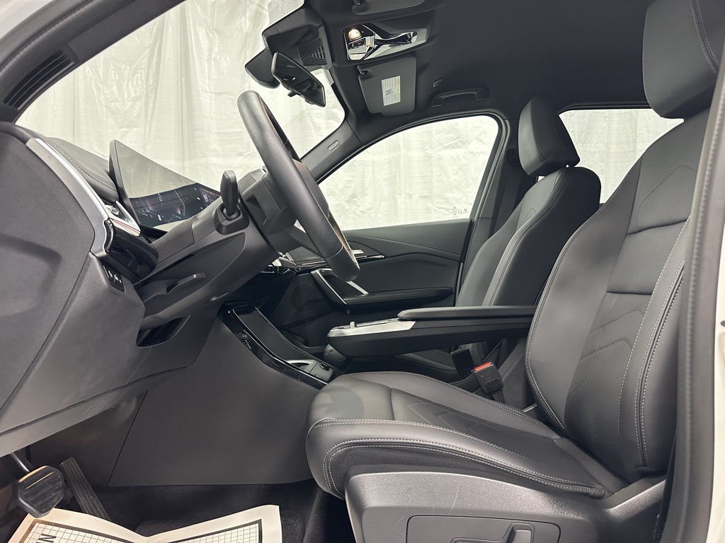 2025 BMW X1 xDrive28i Image 23 of 66