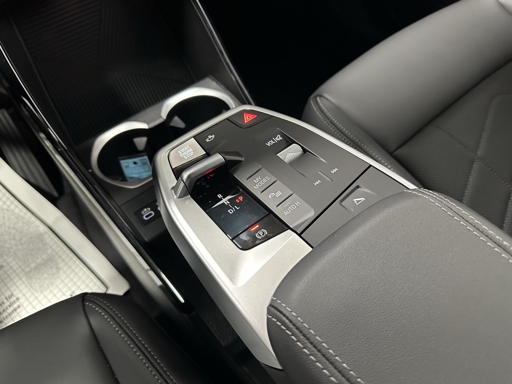 2025 BMW X1 xDrive28i Image 58 of 66