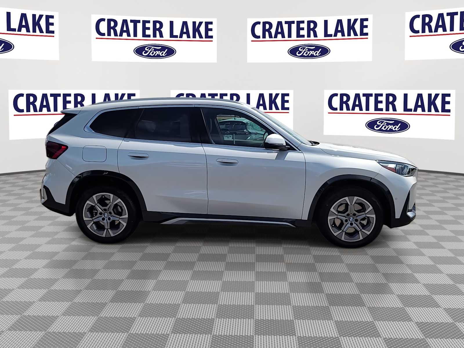 Vehicle image 6 of 29