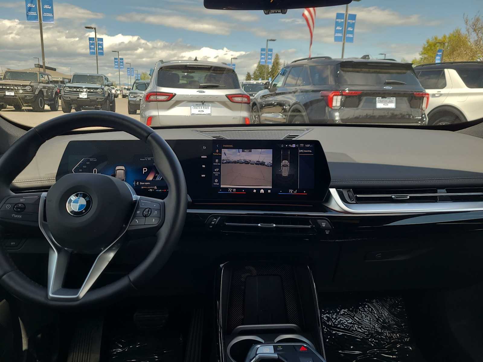 Vehicle image 18 of 29