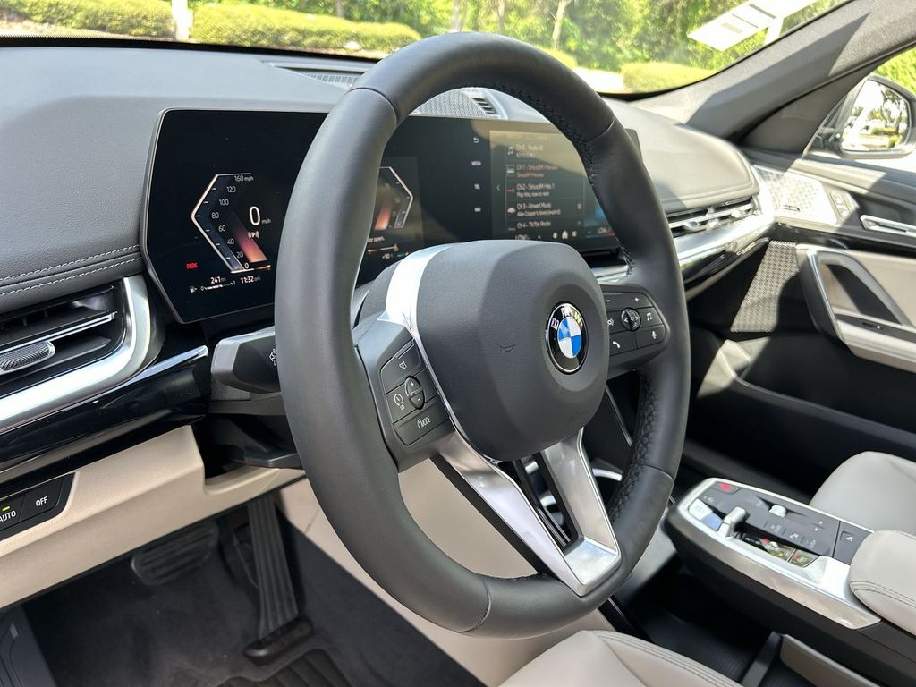 2025 BMW X1 xDrive28i Image 20 of 30