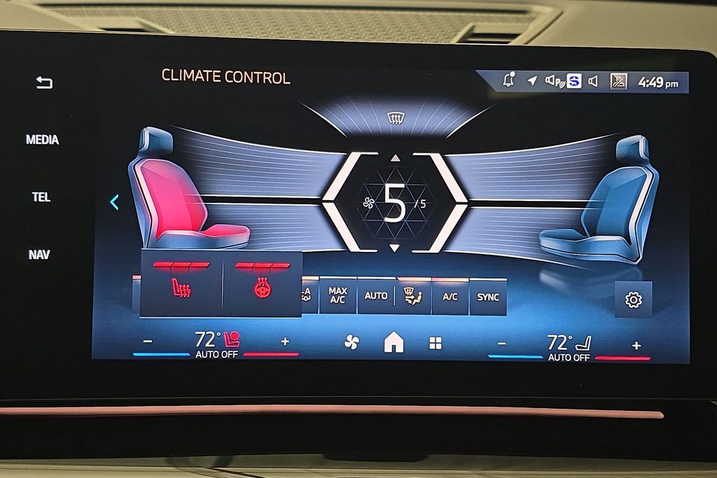 Vehicle image 20 of 30
