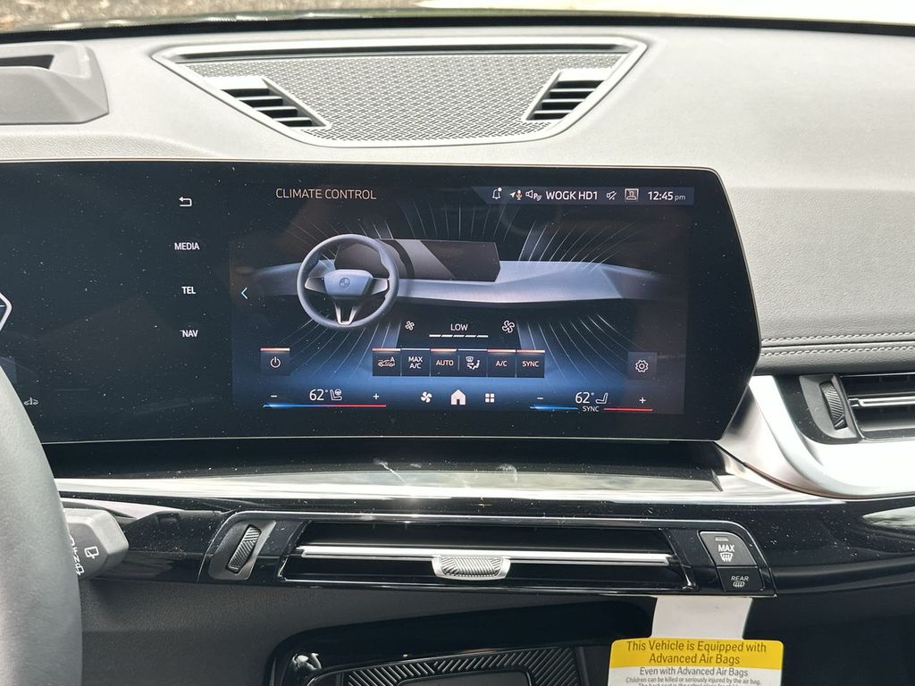 2025 BMW X1 xDrive28i Image 26 of 30
