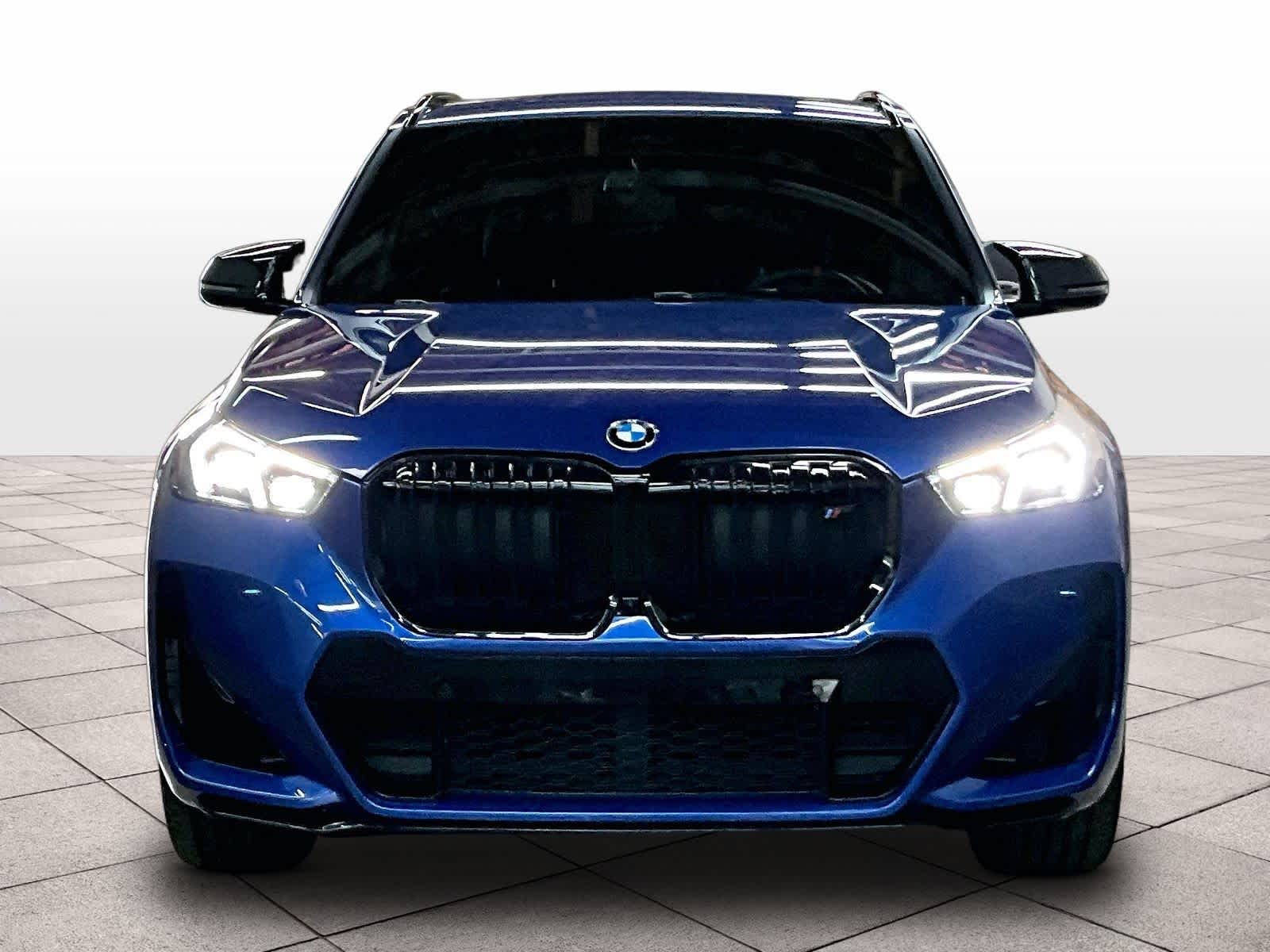 2025 BMW X1 M35i Image 2 of 34