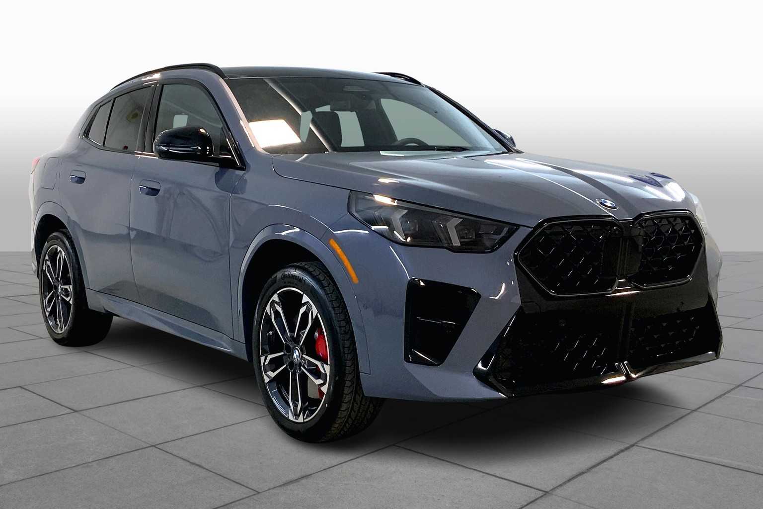 Vehicle image 3 of 22