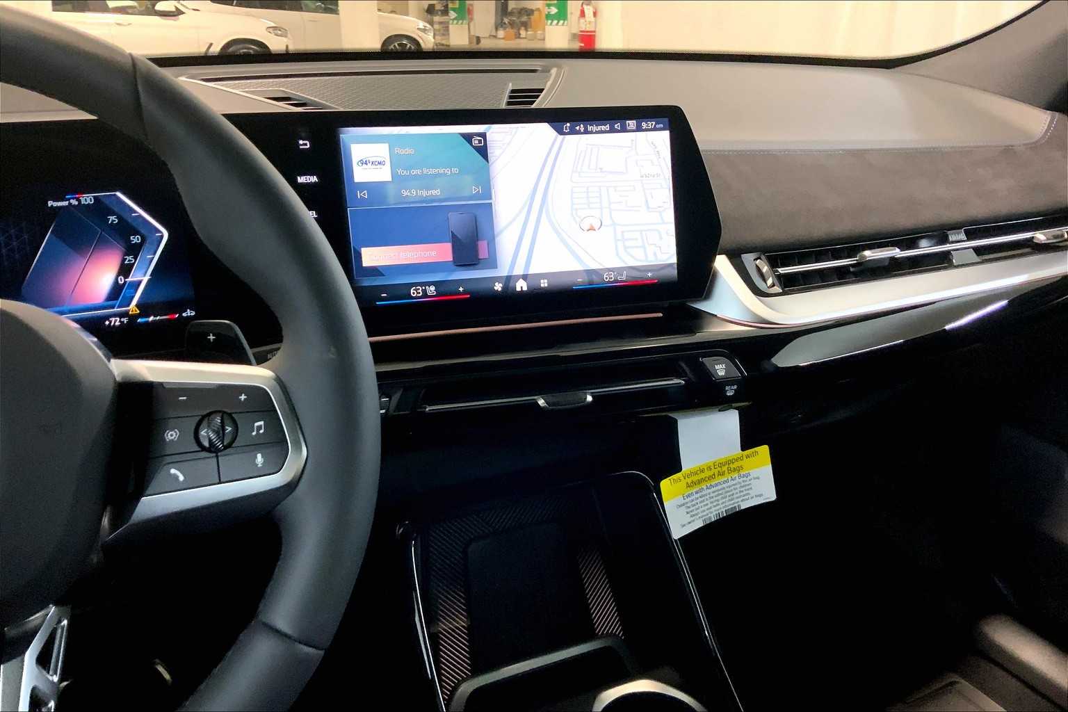 Vehicle image 7 of 22