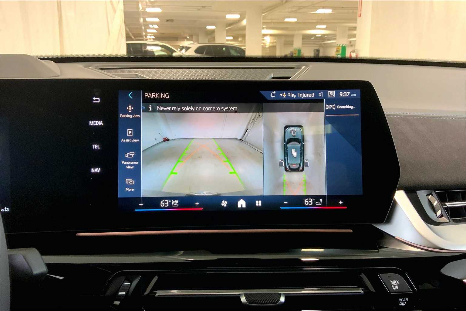 Vehicle image 19 of 22