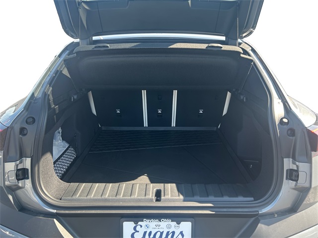 2025 BMW X2 xDrive28i Image 11 of 25