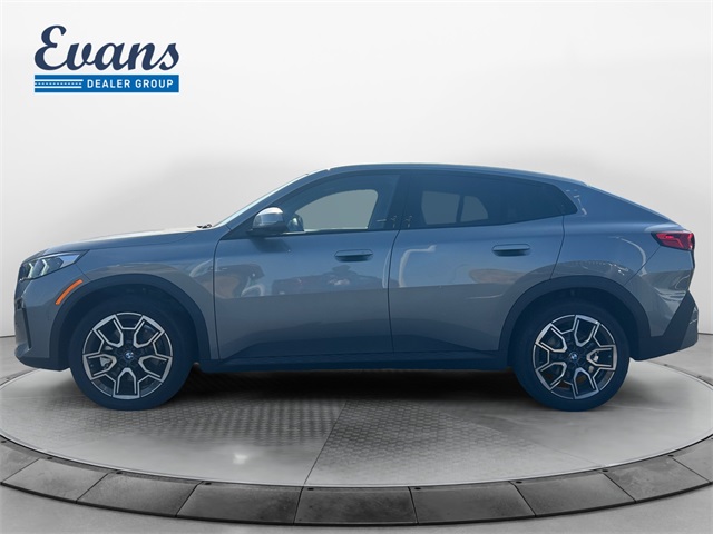 2025 BMW X2 xDrive28i Image 8 of 25