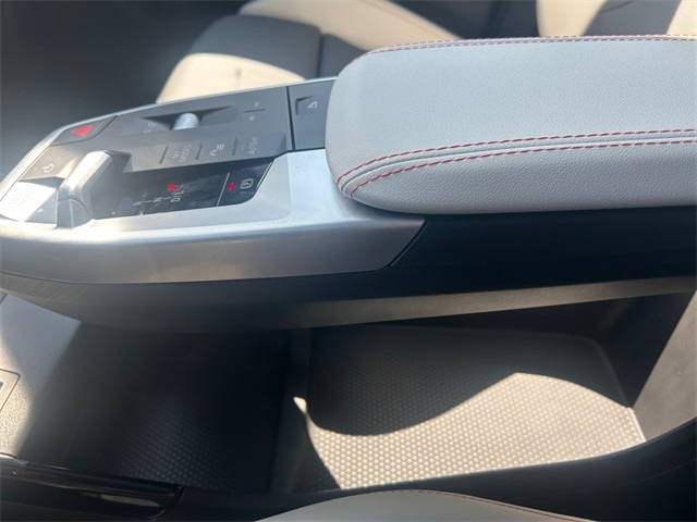 2025 BMW X2 xDrive28i Image 24 of 25