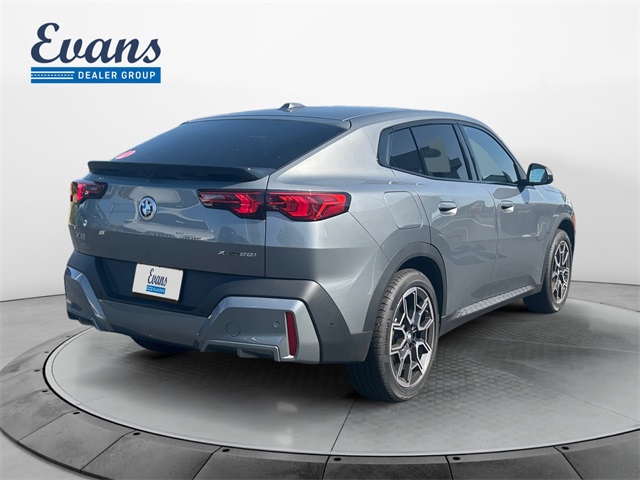 2025 BMW X2 xDrive28i Image 5 of 25