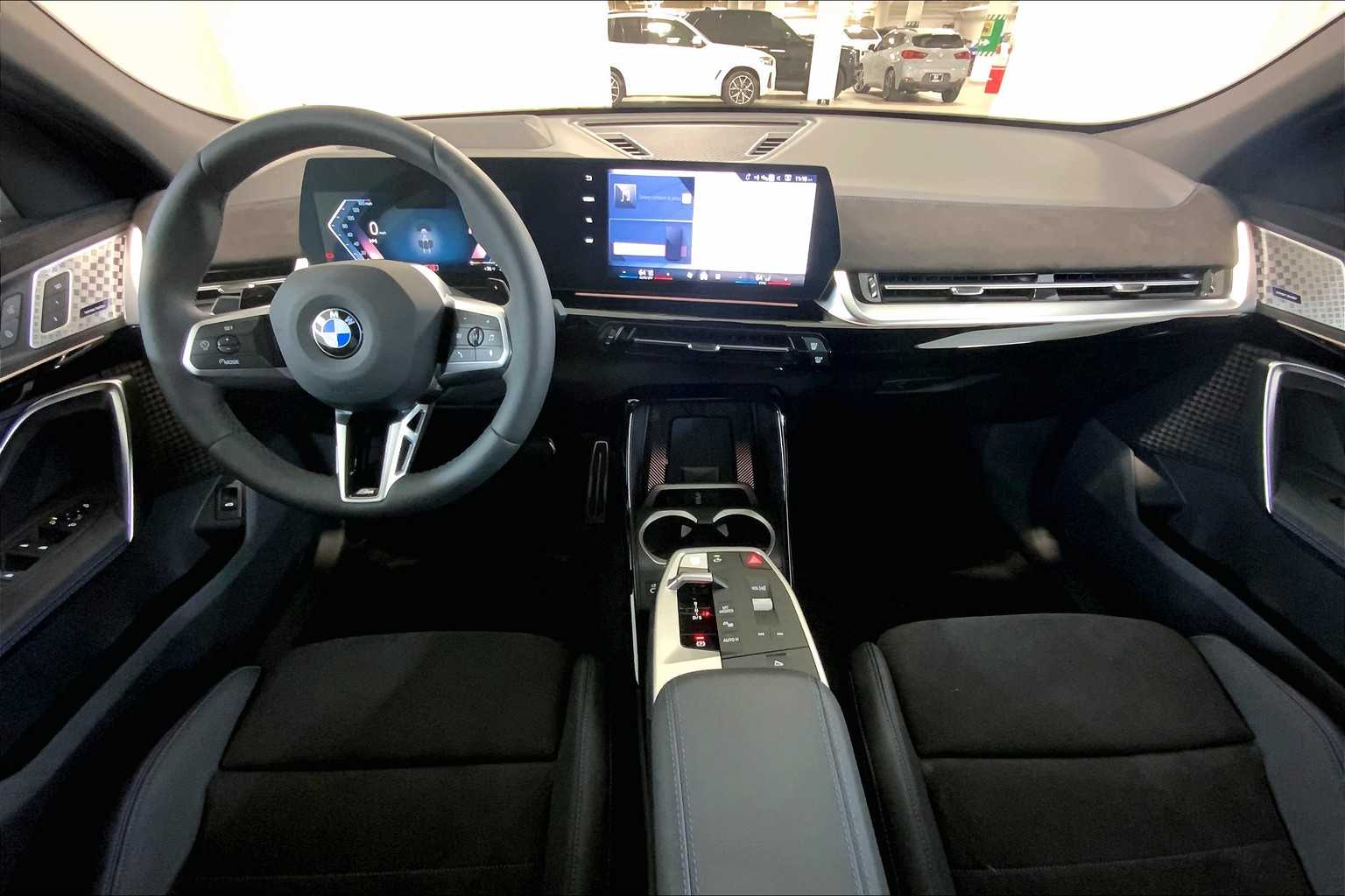 Vehicle image 6 of 22