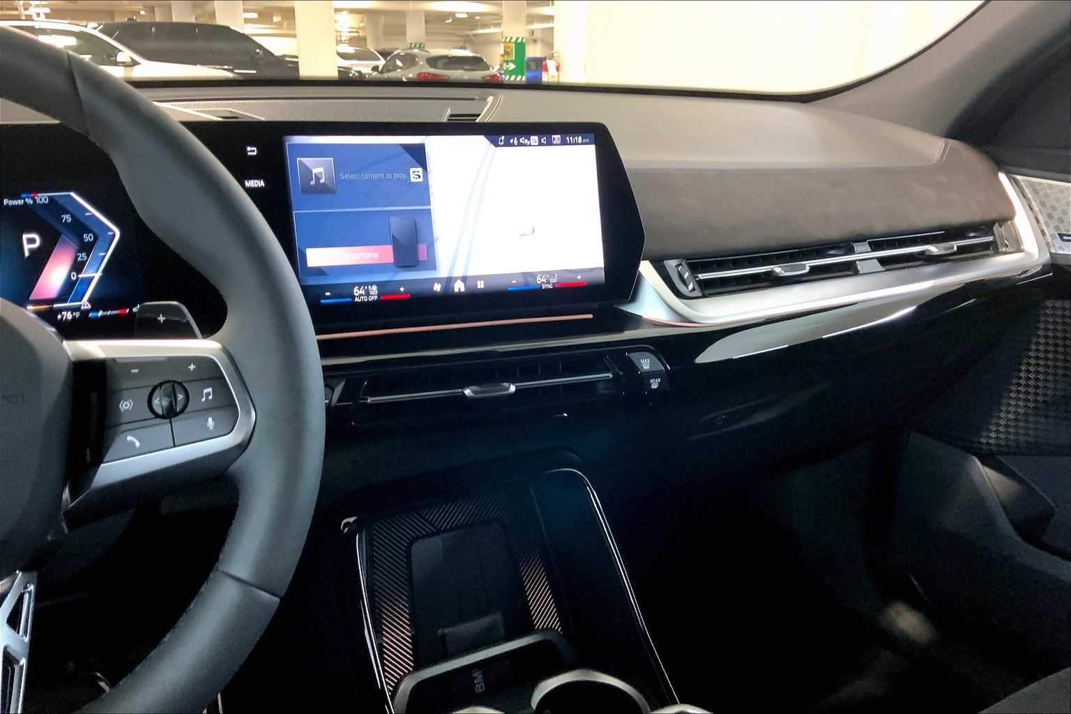 Vehicle image 7 of 22
